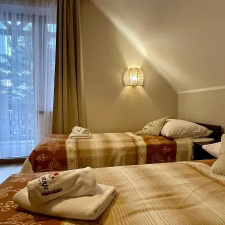 Appartement Kornaje - Jaworki - Komfortowe Apartamenty, Basen, Sauna, Duzy Ogrod, Blisko Szlakow I Stoku Narciarskiego