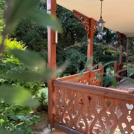 Kornaje - Jaworki - Komfortowe Apartamenty, Basen, Sauna, Duzy Ogrod, Blisko Szlakow I Stoku Narciarskiego 아파트 슈차브니차