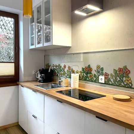 Kornaje - Jaworki - Komfortowe Apartamenty, Basen, Sauna, Duzy Ogrod, Blisko Szlakow I Stoku Narciarskiego